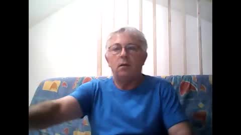Snapshot of milu72 chatting on December 14, 7:14 pm milu72 online show from December 14, 7:14 pm