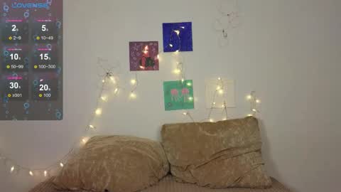 hi Im Mina  online show from April 8, 6:38 am