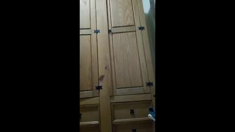 mineiro1514 online show from April 3, 6:20 am