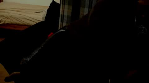 minka0 online show from October 9, 7:30 pm