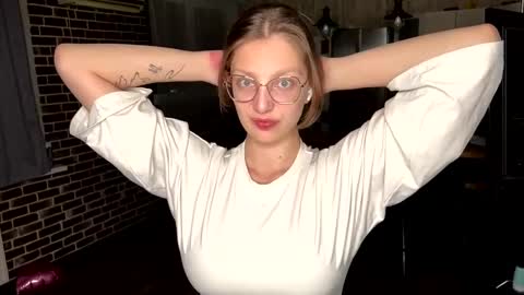 Asti online show from March 24, 5:08 pm