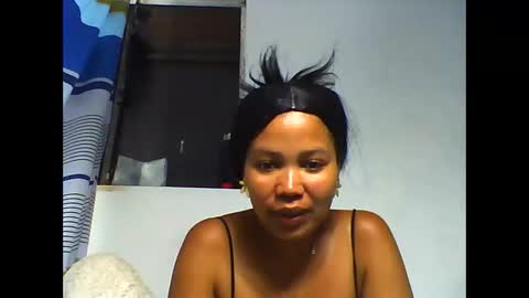 miora620846 online show from March 8, 4:11 pm