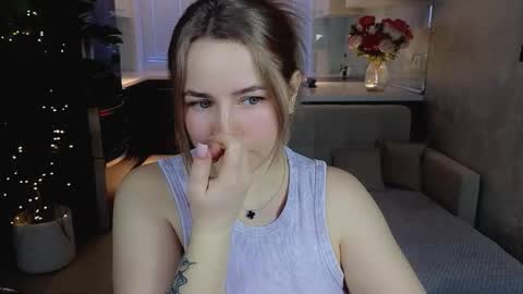 Mira online show from February 25, 1:31 am