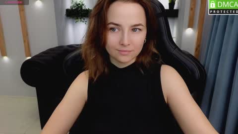 Snapshot of mira_mermayd chatting on January 31, 8:11 am Mira online show from January 31, 8:11 am