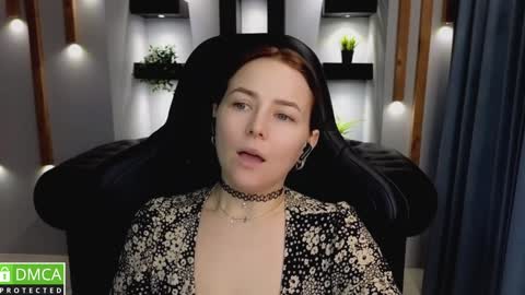 Snapshot of mira_mermayd chatting on January 20, 11:24 am Mira online show from January 20, 11:24 am