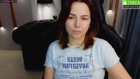 Snapshot of mira_mermayd chatting on February 9, 5:08 am Mira online show from February 9, 5:08 am