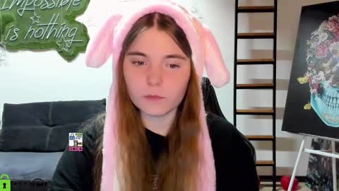 miraa_bloom online show from March 26, 4:34 pm
