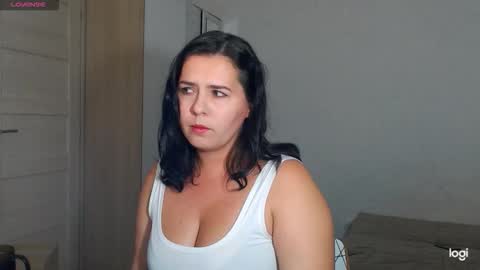 Snapshot of miradiaz chatting on September 24, 9:43 pm Meera online show from September 24, 9:43 pm
