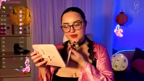 Snapshot of miraluccian chatting on October 19, 6:45 pm miraluccian online show from October 19, 6:45 pm
