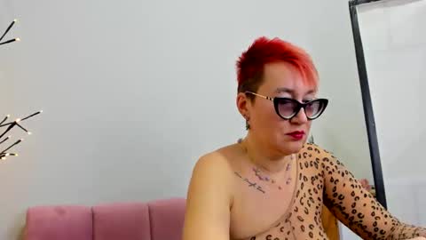 mirandagill online show from January 15, 12:25 pm