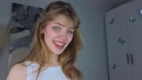 Snapshot of mirantmy chatting on October 11, 11:59 am ntmy im Mira 3 online show from October 11, 11:59 am
