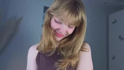 Snapshot of mirantmy chatting on October 13, 4:03 am ntmy im Mira 3 online show from October 13, 4:03 am