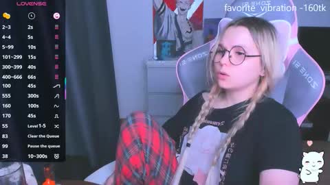 Kira online show from November 16, 2:35 am