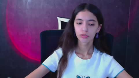 Snapshot of miri_miss chatting on December 28, 10:47 am Miri online show from December 28, 10:47 am