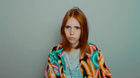 misaki_chan_ online show from October 6, 8:15 pm