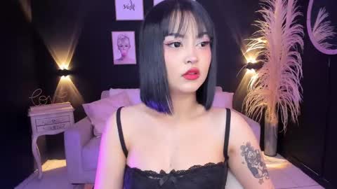 Snapshot of mishanabi_ chatting on October 16, 8:29 pm Misha online show from October 16, 8:29 pm