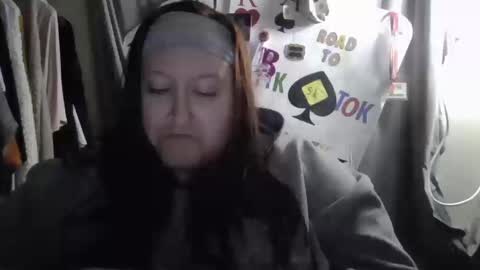 MissLadyB69 online show from October 12, 3:43 am