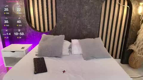 Antonella online show from October 10, 1:06 pm