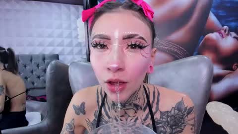 Snapshot of miss___angel chatting on September 10, 6:20 pm miss___angel online show from September 10, 6:20 pm