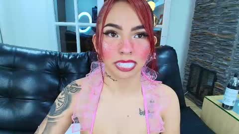 Snapshot of miss__abigail chatting on October 3, 3:26 am Abigail online show from October 3, 3:26 am
