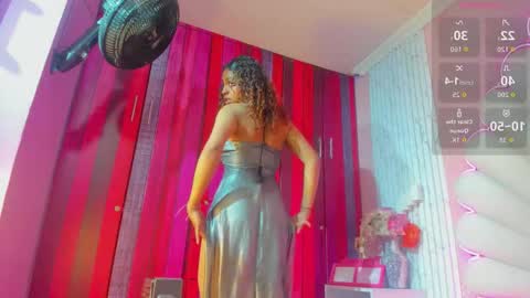 Snapshot of miss__smith_ chatting on September 20, 7:06 pm miss__smith_ online show from September 20, 7:06 pm