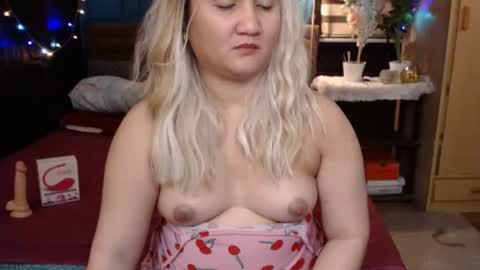 miss angelic15 online show from September 25, 12:56 pm