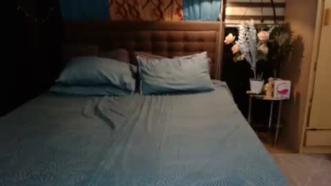 miss angelic15 online show from October 13, 11:12 am