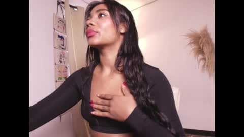 miss_benz online show from January 14, 2:14 pm