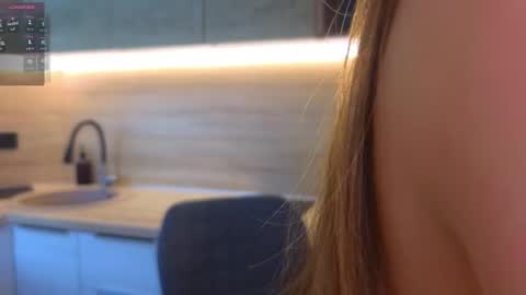 Snapshot of miss_bubbles chatting on October 16, 1:16 am Sandy online show from October 16, 1:16 am