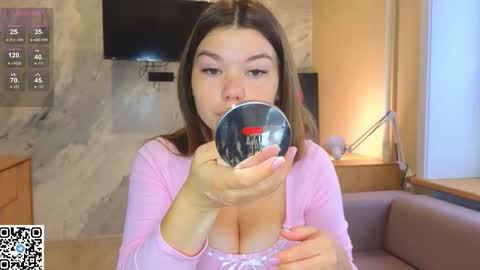 Snapshot of miss_bubbles chatting on October 2, 1:37 am Sandy online show from October 2, 1:37 am