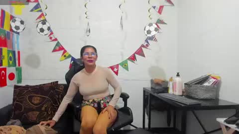 Clare PocaHose online show from July 6, 4:20 am