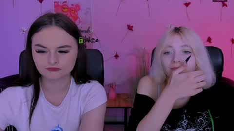 miss_courtney online show from May 30, 8:24 am