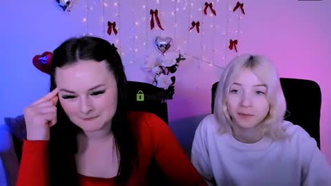 miss_courtney online show from March 14, 10:08 am