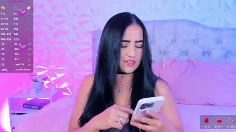 Ivy online show from March 8, 2:15 am