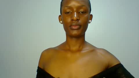 kiki online show from October 8, 5:02 am