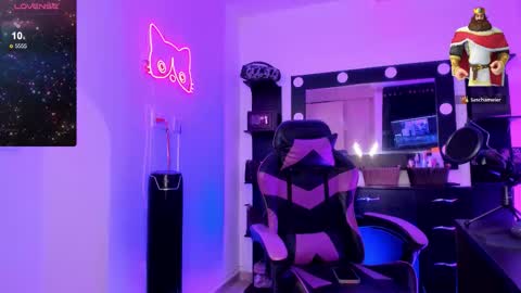 Miss Kittyn online show from March 29, 12:45 am