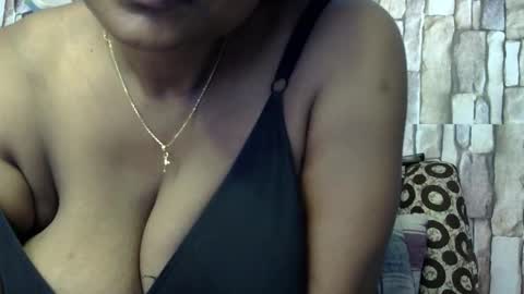 Snapshot of miss_mahi69 chatting on September 20, 3:53 am Mahi online show from September 20, 3:53 am