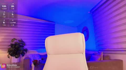 Amy Olivera online show from March 23, 11:59 am