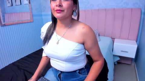 SUSAN  online show from January 14, 10:59 am