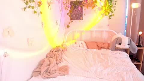 Tina  Julie online show from December 4, 11:43 am