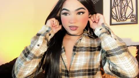 Snapshot of miss_zz chatting on October 13, 6:54 pm miss_zz online show from October 13, 6:54 pm