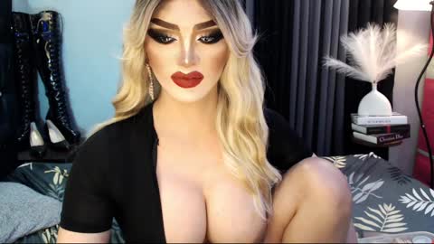 Snapshot of misschannel4sub chatting on March 5, 3:08 am PRIESTESS CHANNEL online show from March 5, 3:08 am
