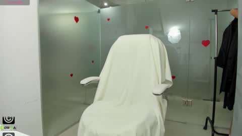 missdominna online show from January 15, 4:32 am