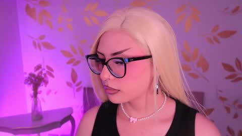 ELEKTRA online show from February 11, 5:22 am