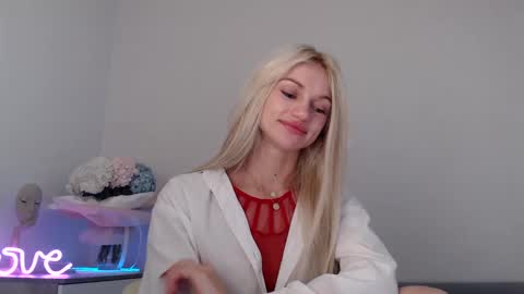 EMMA online show from January 10, 12:27 am