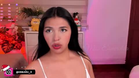 Julieta Arboleda   but i like call me esme online show from December 16, 10:05 pm