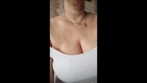 missielorrie online show from January 10, 10:32 am