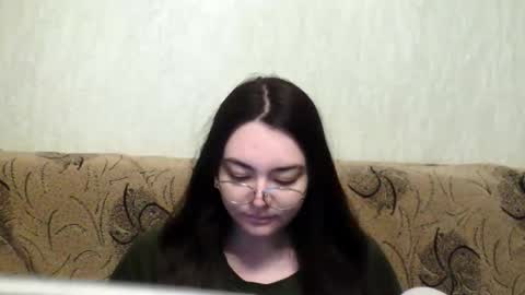 missis mona online show from January 18, 8:01 am