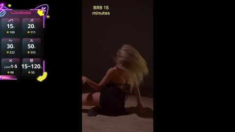 misskristel online show from November 10, 7:22 am