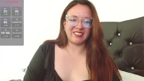 Snapshot of misslady__eva chatting on February 19, 12:33 pm eva online show from February 19, 12:33 pm